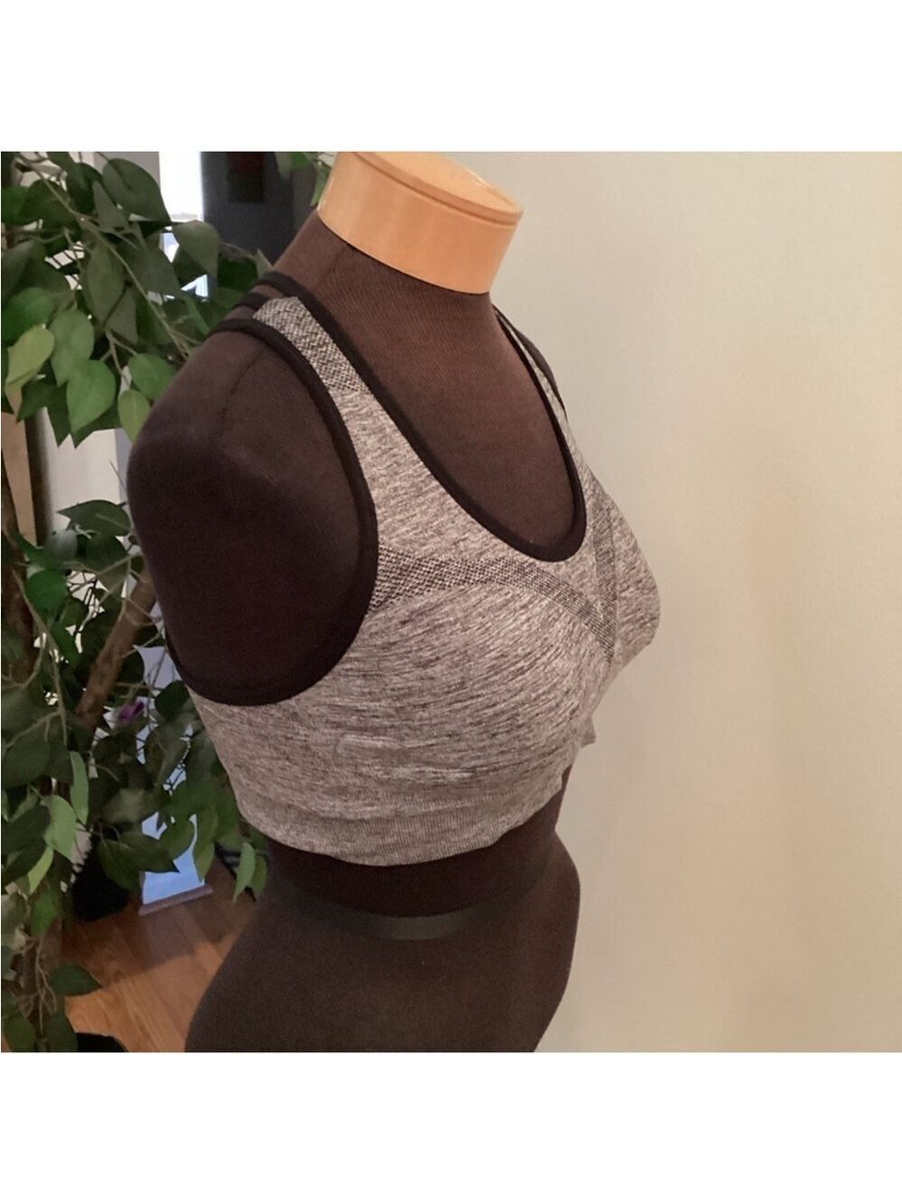 AKAMC Woman’s XL wire free yoga sports bra black marled with gray Strappy - Picture 10 of 11